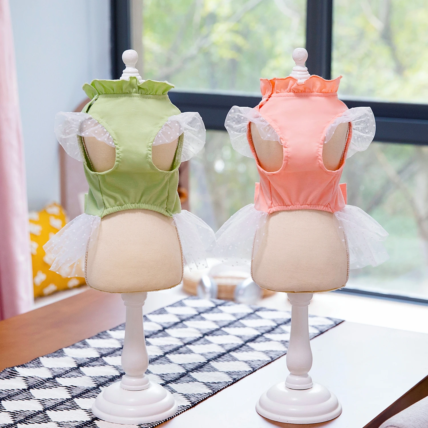 Милое летнее платье для собак, – обзор и цена Summer Loving Clothing
